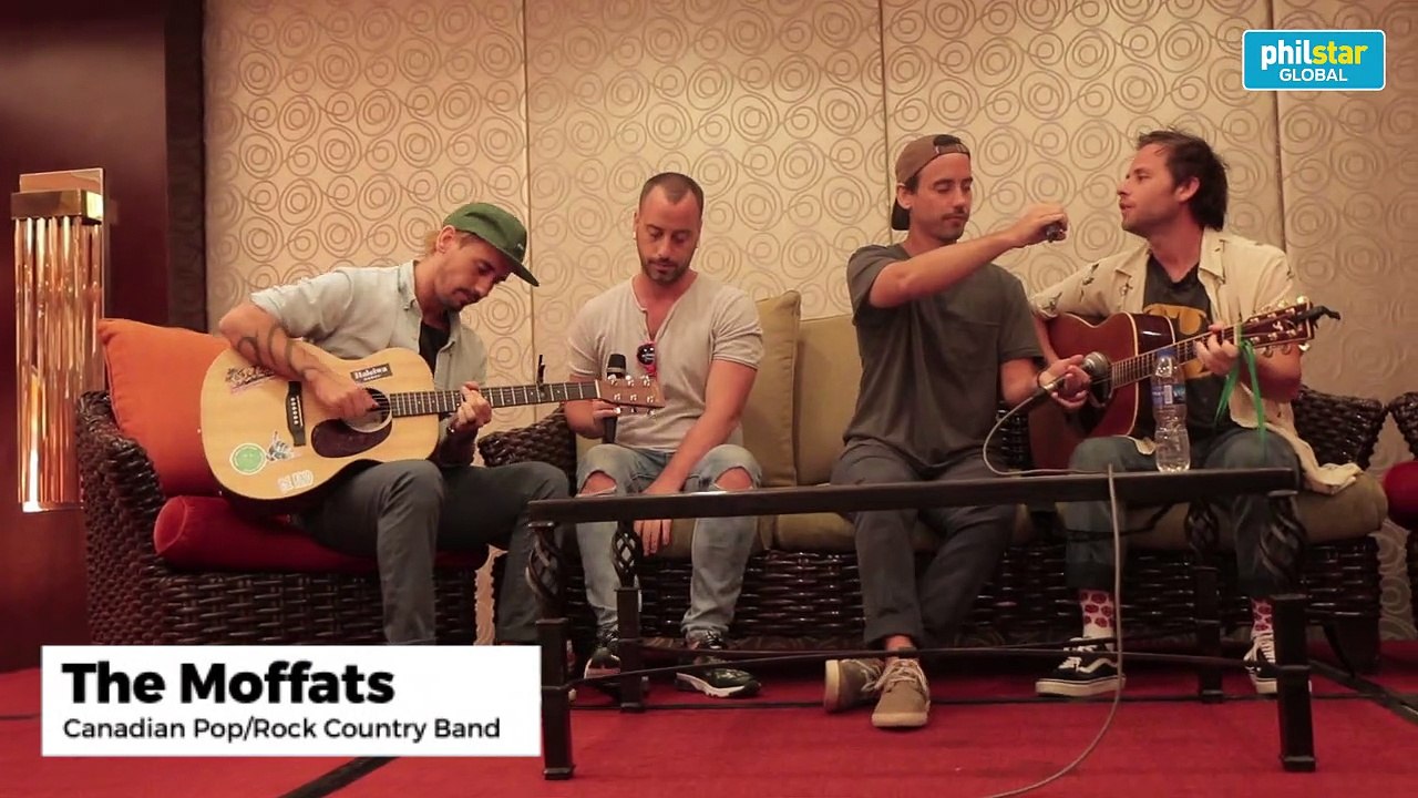 The Moffats serenades filipino fans