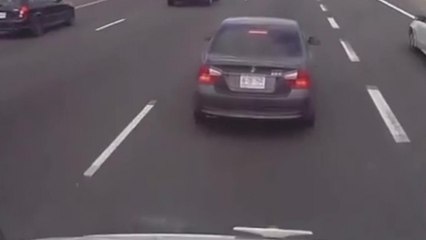 Des routiers solidaires face à un homme qui cherche à provoquer un accident