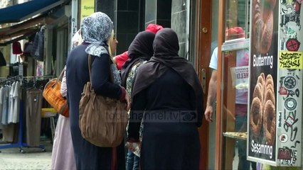 Zbutet Seehofer. Sprapset në qëndrimet anti-islamike - Top Channel Albania - News - Lajme