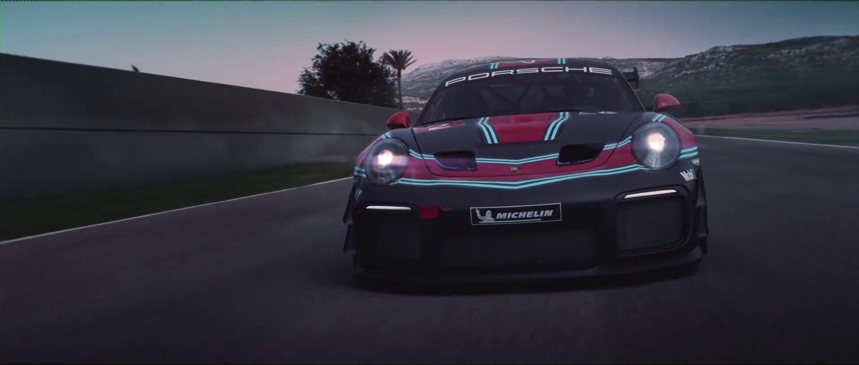 Nuevo Porsche 911 GT2 RS Clubsport: bestia para los circuitos