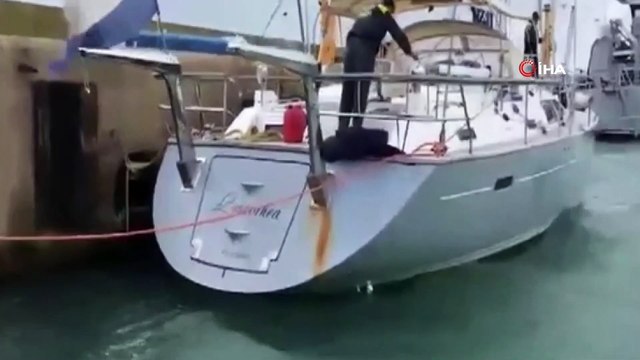 - Sicilya Açıklarında 11 Ton Esrar Taşıyan Gemi Yakalandı