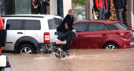 Denizdeki Hortumun Ardından, Bodrum'u Yağmur ve Dolu Vurdu