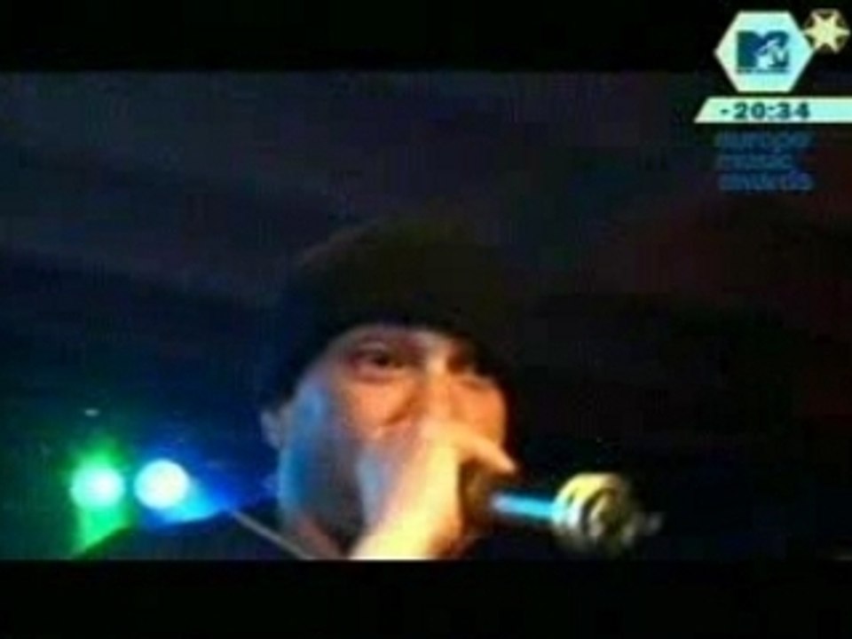 Kool Savas feat. Azad - Gib Auf