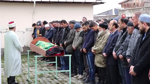 Polis Aracının Çarptığı 9 Yaşındaki Çocuk Son Yolculuğuna Uğurlandı