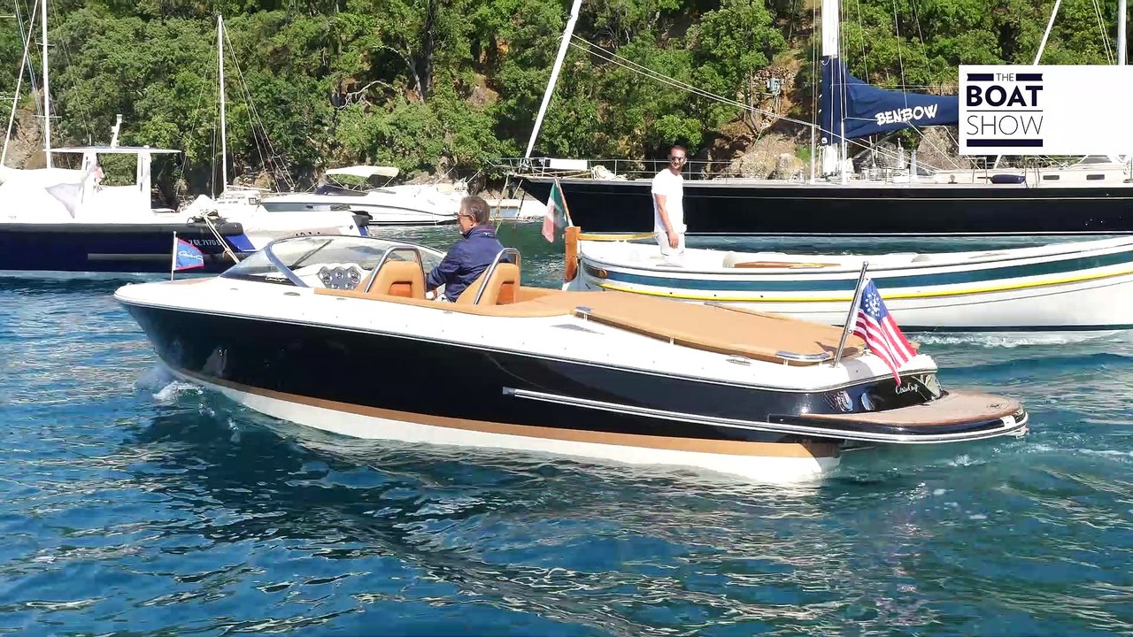 CHRIS CRAFT CAPRI 21 - 4K - The Boat Show