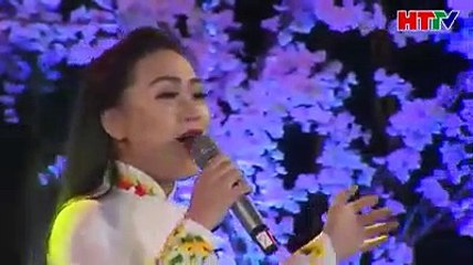 Ca khúc Đất nước tình yêu - Trọng Tấn, Phương Thanh.