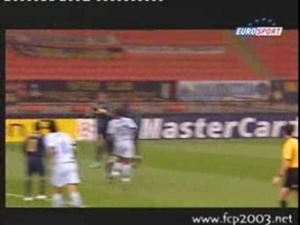 Coup franc de Hugo Almeida contre l'Inter de Milan