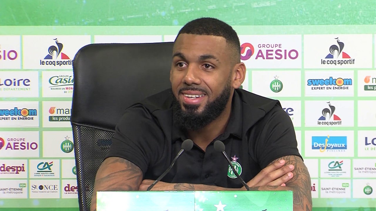 Yann M'Vila: "Remettre les pendules à l'heure"