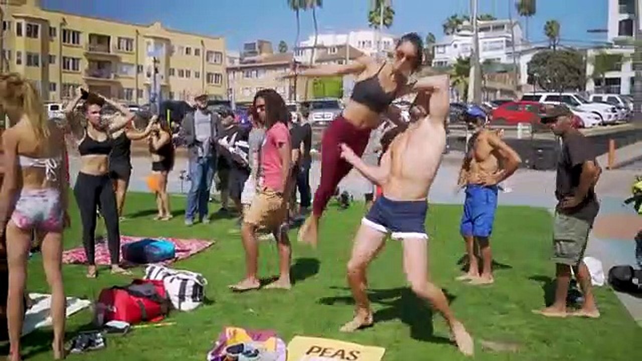 People Are Awesome Games   Original Muscle Beach (Ninja Warrior, AcroYoga, Slacklining)