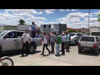 WhatsApp Video 2018 08 30 at 21 12 33