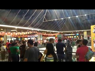 Manifestação Lula livre no Maceio shopping em Maceió