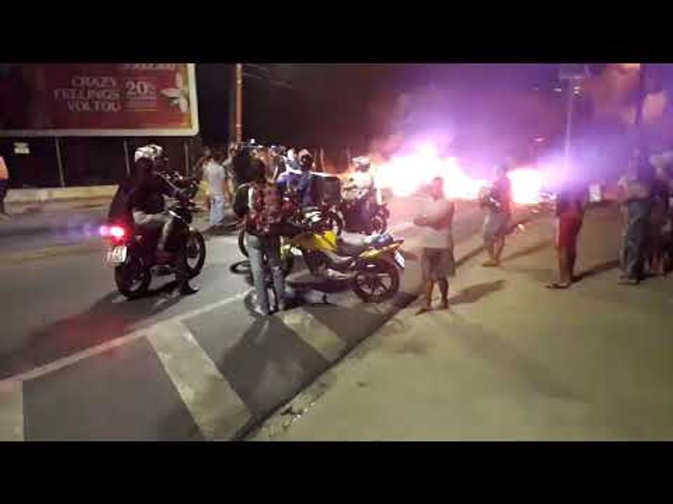 Protesto na Avenida Rotary
