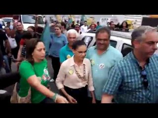 Candidata Marina Silva participa de ato em Maceió