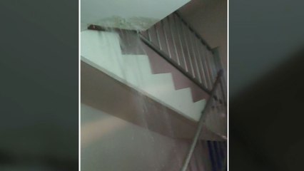 올해 7월 입주 아파트 배관 터져 '물바다' / YTN