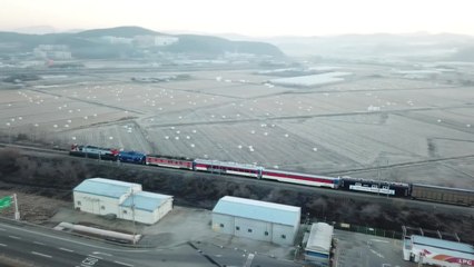 [단독영상] 하늘에서 본 철도 공동조사 방북 열차 / YTN
