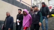 Erkekleri tuzağa düşürerek soyan Özbek kadın yakalandı