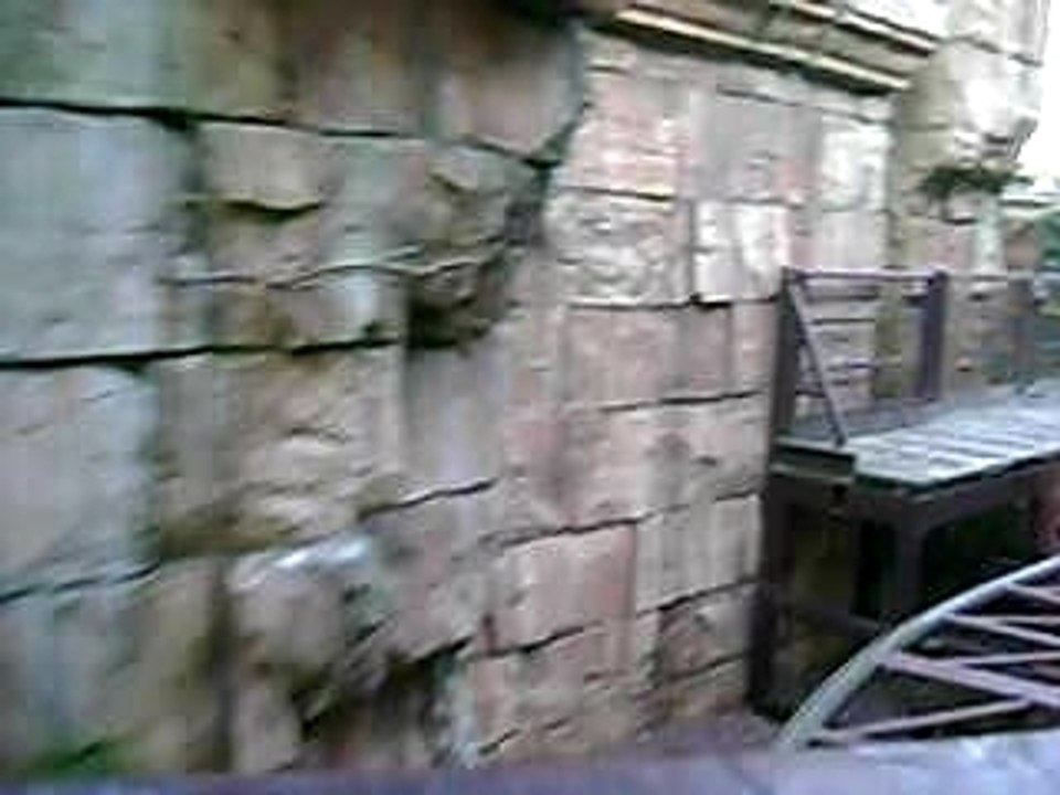 MOV00476