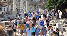 Türkiye'ye 2018'in İlk 10 Ayında 41 Milyondan Fazla Turist Geldi