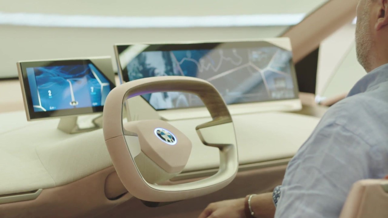 BMW Vision iNEXT. Ease and Boost Mode