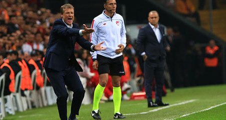 Erwin Koeman: Fenerbahçe ile Yeni Yılı Görebileceğimi Düşünmüyorum