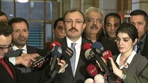 AK Parti Grup Başkanvekili Mehmet Muş: 'TBMM Başkanlığı'na kanun teklifi verdik. 71 maddeden oluşan bu kanun teklifimiz çeşitli alanlarda ihtiyaç duyulan düzenlemeler içermekte'