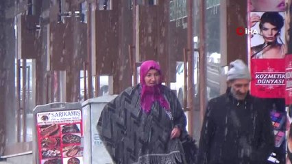 Sarıkamış'ta Kar Yağışı Başladı