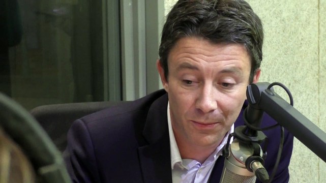 Selon Benjamin Griveaux, le gouvernement n'est pas sourd aux gilets jaunes, il est important de dialoguer