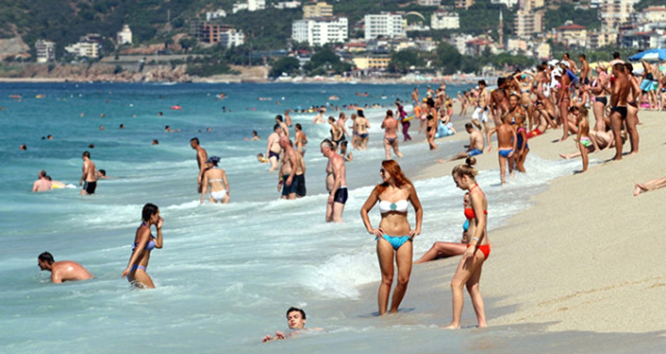 CHP'den Tatil Önerisi: Her Yıl 100 Bin Aileye, 5 Bin TL Turizm Desteği Verilsin