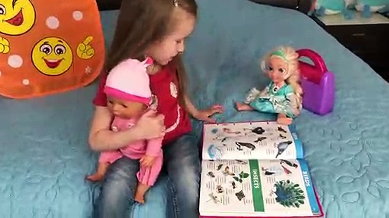Kids playing with Little BROTHER_Play with FUNNY BOXES Video for Kids