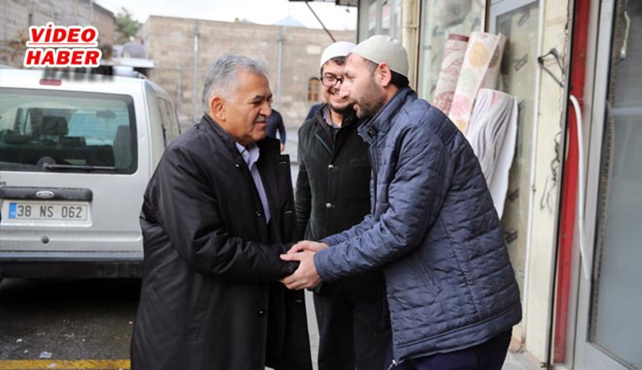 (30 Kasım 2018) BAŞKAN BÜYÜKKILIÇ,  "ESNAF VE TİCARET MERKEZİ KAYSERİ’NİN VAZGEÇİLMEZ ÖZELLİĞİDİR"