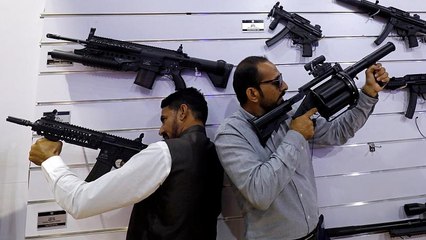 Έκθεση όπλων στο Πακιστάν