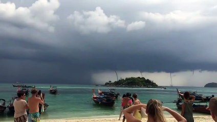 Quadruple trombe marine (Thaïlande)