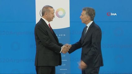 Buenos Aıres) Cumhurbaşkanı Erdoğan, Arjantin Devlet Başkanı Tarafından Karşılandı