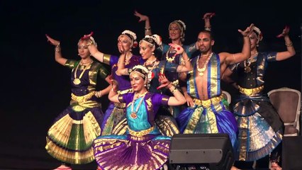 "Yoga por la paz", primera actividad de líder indio en Argentina
