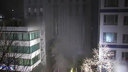 수원역 복합 건물 화재...46명 부상 / YTN