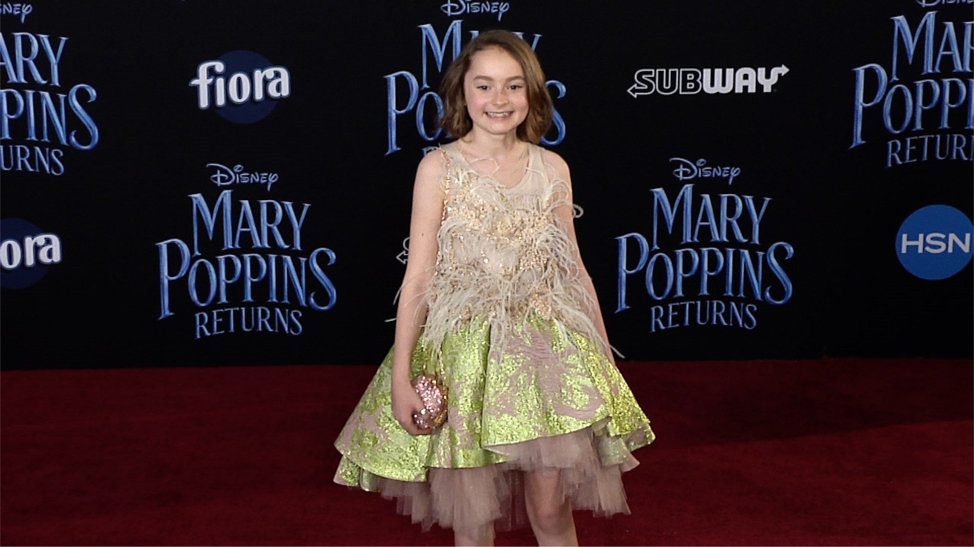 Mary poppins returns red cheap carpet premiere