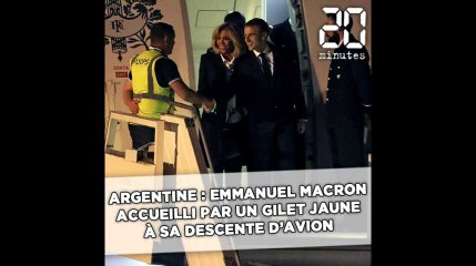 Argentine: Emmanuel Macron accueilli par un «gilet jaune» à sa descente d'avion