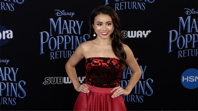 Ciara Wilson Mary Poppins Returns World Premiere Red Carpet