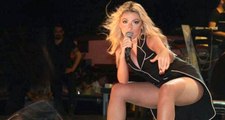 Hadise, Bornozlu Fotoğrafıyla Takipçilerini Kendine Hayran Bıraktı