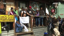 Caravan migrants declare hunger strike to pressure US