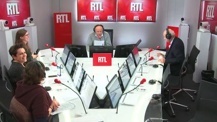 "Gilets jaunes" : "Est-ce le rôle d'Hollande d'en rajouter ?", interroge Mazerolle