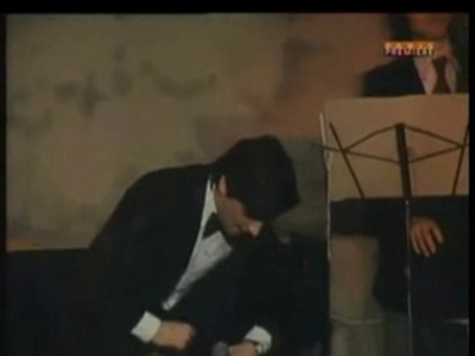 Interview Le Luron + parodie Jacques Dutronc