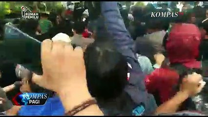 Unjuk Rasa Tolak Kenaikan Tarif PDAM Ricuh