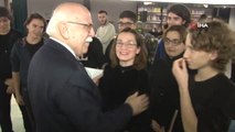 Kültür ve Turizm Eski Bakanı Nabi Avcı Üsküdar'da Gençlerle Buluştu