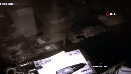 Elektrik bobinaj dükkanı 3 ayda 3 defa soyuldu...Hırsızlık anı kamerada