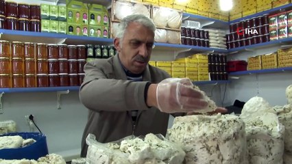Van’ın meşhur otlu peyniri kışa hazır