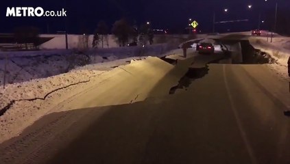 Earthquake in Alaska tears up Roads
