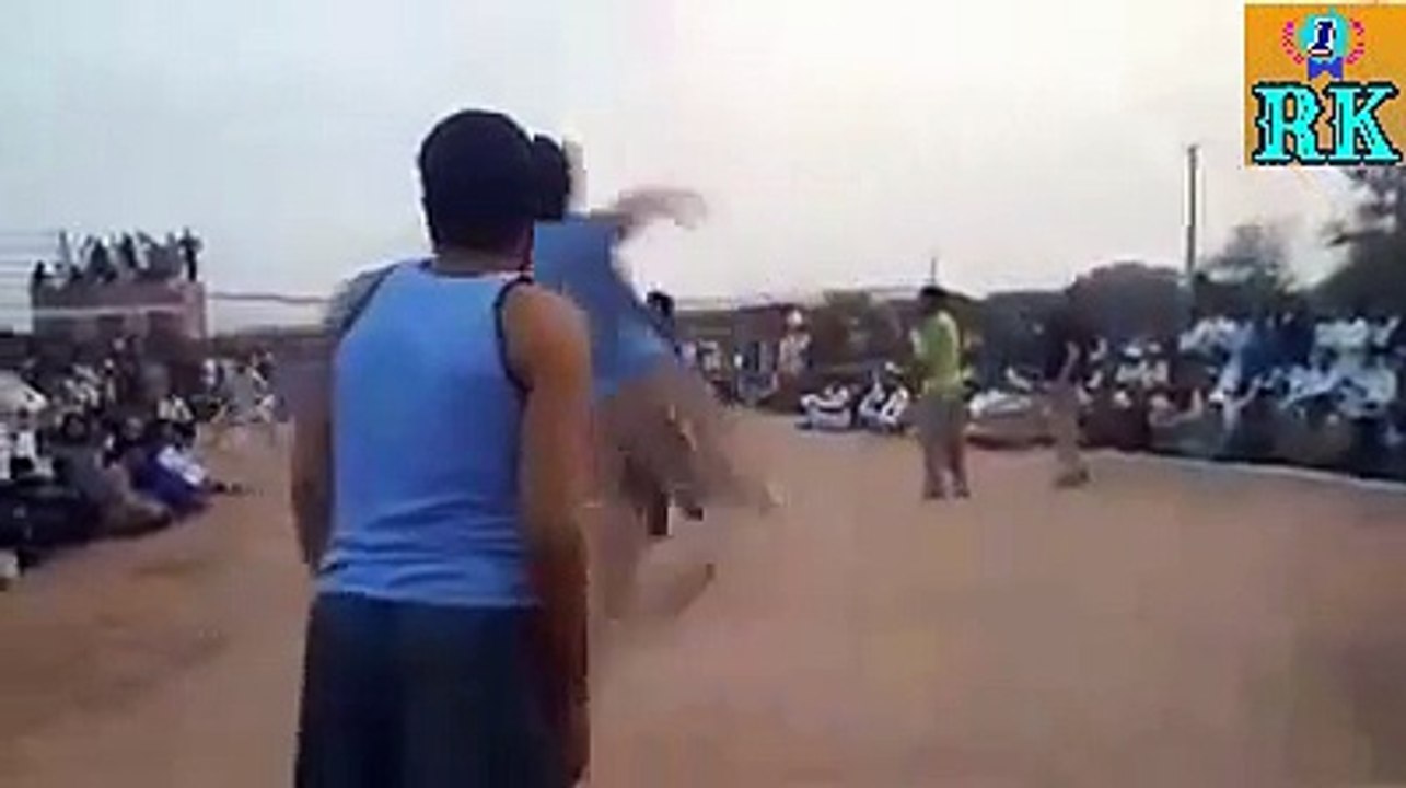 Shoaib Awan Kund Best Game || Plastic Volleyball Show Match