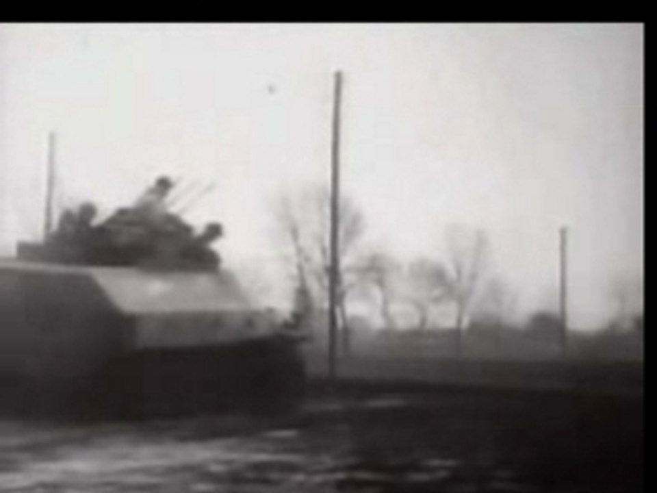 "HUMMEL" Mobile Heavy Artillery (Part 3)