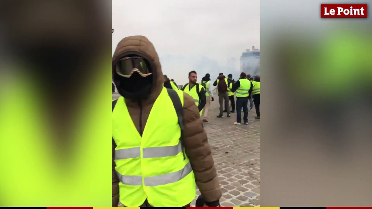 Gilets jaunes : premières tensions en haut des Champs-Elysées